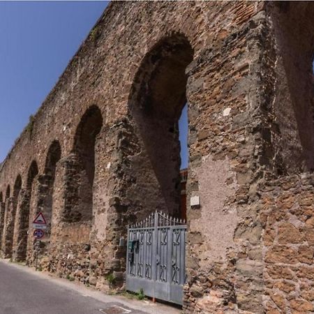 Appartamento Dell'Acquedotto Romano Exterior photo